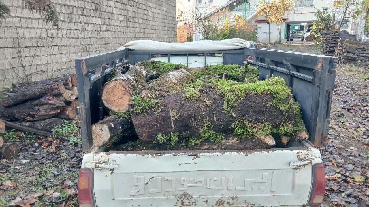 اجرای طرح ضربتی مقابله با قاچاق چوب آلات جنگلی وغیر مجاز در رودسر